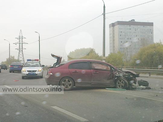 В ДТП на Можайском шоссе в Одинцово погибли двое — 12.10.2014, 12102014553 [1]